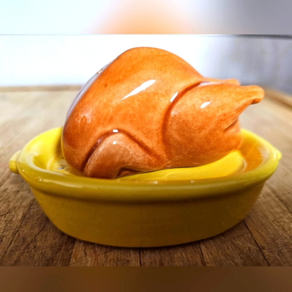 TURKEY  in Pan Salt & Pepper shaker